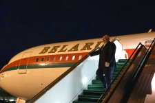 Belarus Prezidenti Aleksandr Lukaşenko Azərbaycana dövlət səfərinə gəlib (FOTO)