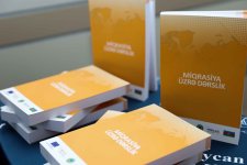 UNEC-də Avropa İttifaqı tərəfindən maliyyələşdirilən "Miqrasiya" dərsliyinin təqdimatı keçirilib (FOTO)