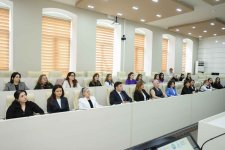 UNEC-də Avropa İttifaqı tərəfindən maliyyələşdirilən "Miqrasiya" dərsliyinin təqdimatı keçirilib (FOTO)