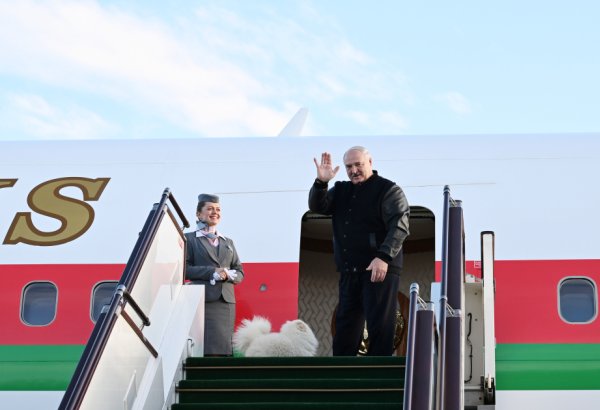 Belarus Prezidenti Aleksandr Lukaşenkonun Azərbaycana dövlət səfəri başa çatıb (FOTO)