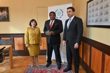 Sahibə Qafarova Simonyanla görüşdü (FOTO)