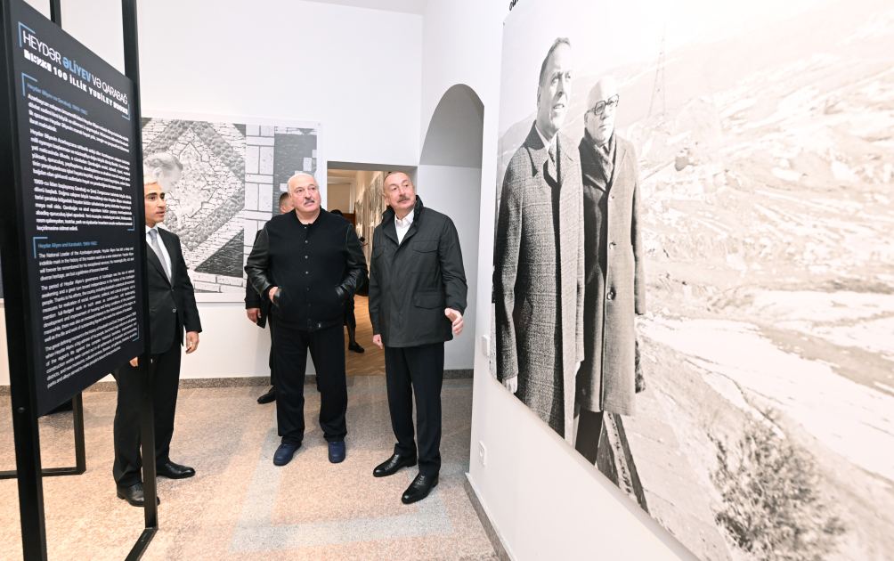 Prezident İlham Əliyev və Belarus Prezidenti Şuşadakı Yaradıcılıq Mərkəzində “Heydər Əliyev və Qarabağ” sərgisinə baxıblar (FOTO)
