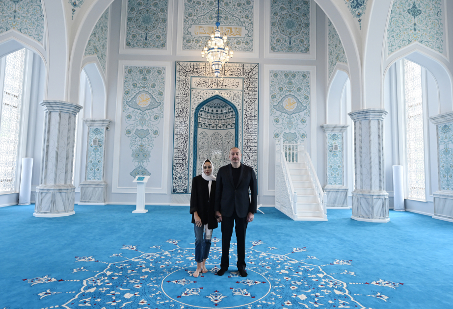 Prezident İlham Əliyev və Birinci xanım Mehriban Əliyeva Zəngilan məscidinin açılışında iştirak ediblər (YENİLƏNİB) (FOTO/VİDEO)