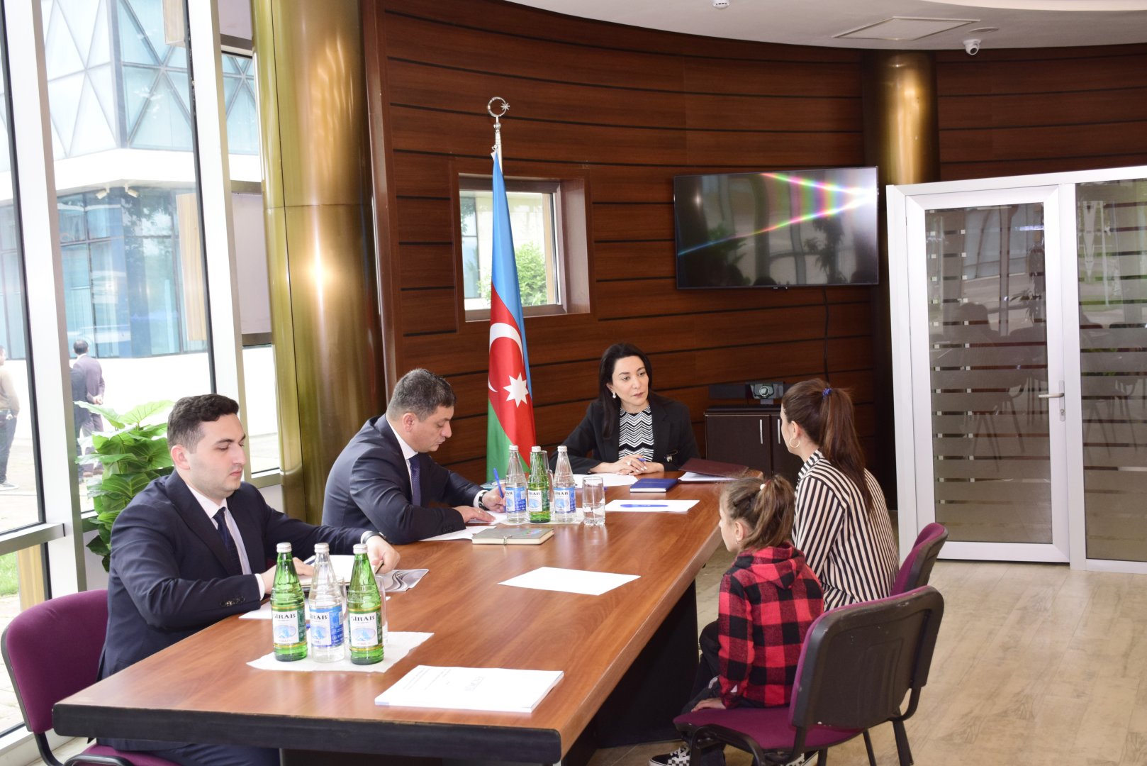 Ombudsman Masallıda vətəndaşları qəbul edib