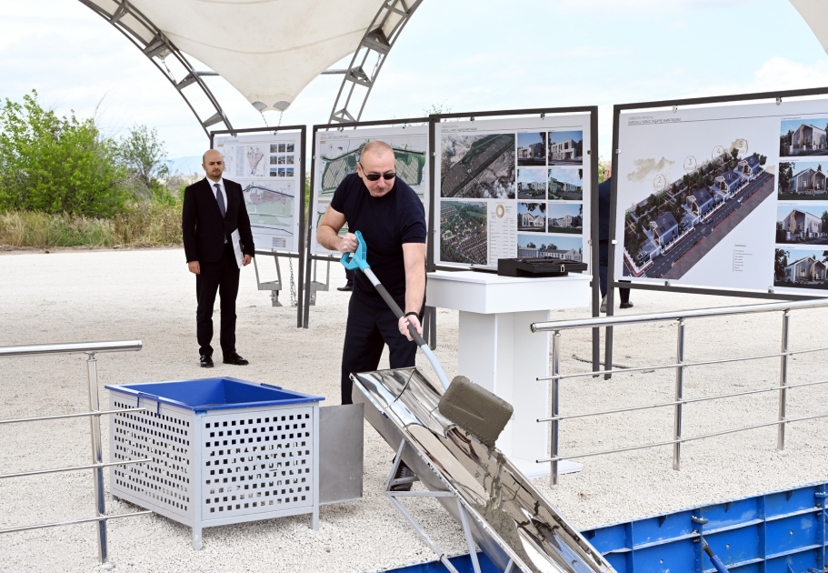 Prezident İlham Əliyev Cəbrayıl rayonunun Sarıcallı kəndinin təməlini qoyub (FOTO/VİDEO)