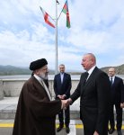 Prezident İlham Əliyev və Prezident Seyid İbrahim Rəisi Azərbaycan-İran dövlət sərhədində görüşüblər (FOTO)