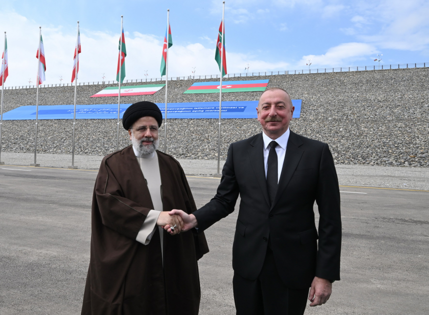 Prezident İlham Əliyev və Prezident Seyid İbrahim Rəisinin nümayəndə heyətlərinin iştirakı ilə görüşü olub (FOTO) (YENİLƏNİB-2)