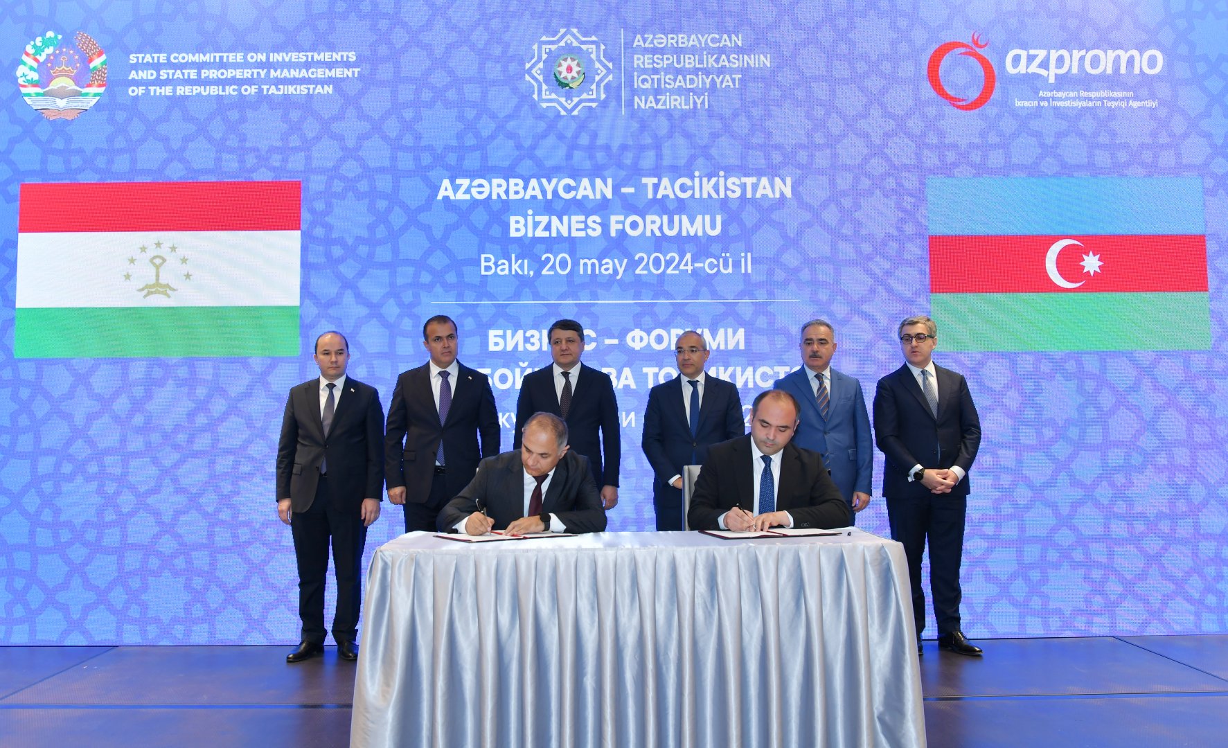 Tacikistan və Azərbaycan bir sıra əməkdaşlıq sənədləri imzalayıb (FOTO)