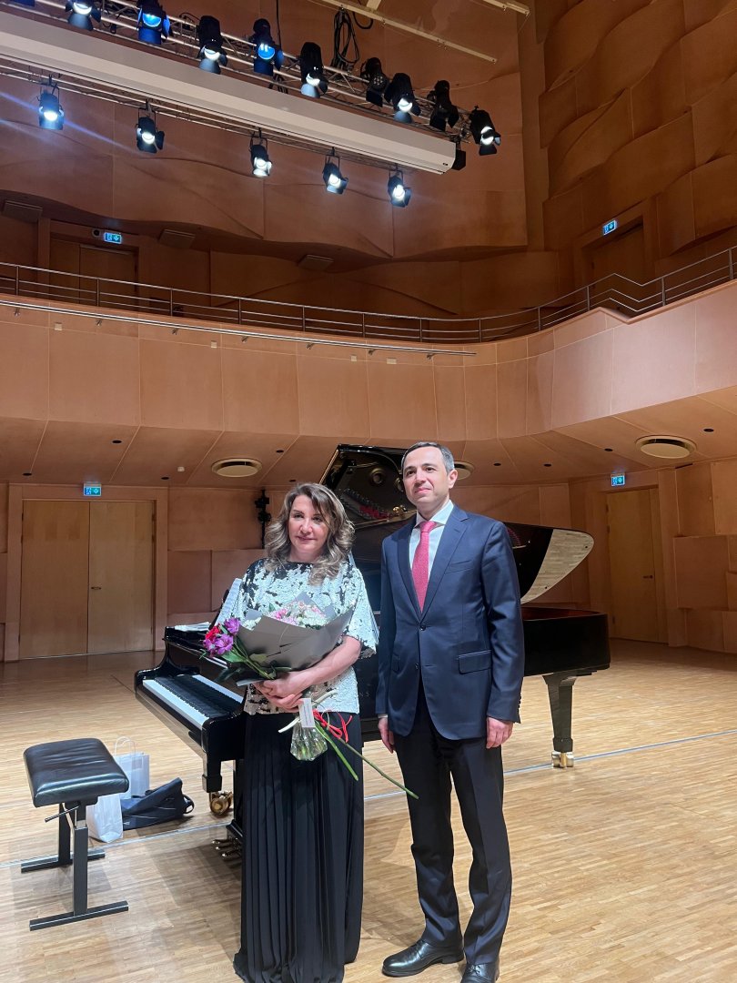 Yeganə Axundova Estoniyanın Tallin şəhərində konsert proqramı ilə çıxış edib (FOTO)