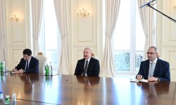 Prezident İlham Əliyev Latviya Seyminin sədrinin başçılıq etdiyi nümayəndə heyətini qəbul edib (FOTO/VİDEO) (YENİLƏNİB)