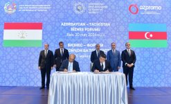 Tacikistan və Azərbaycan bir sıra əməkdaşlıq sənədləri imzalayıb (FOTO)