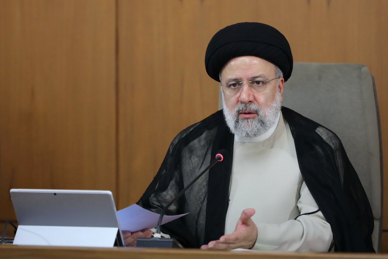İran İbrahim Rəisinin həlak olduğunu açıqlayıb