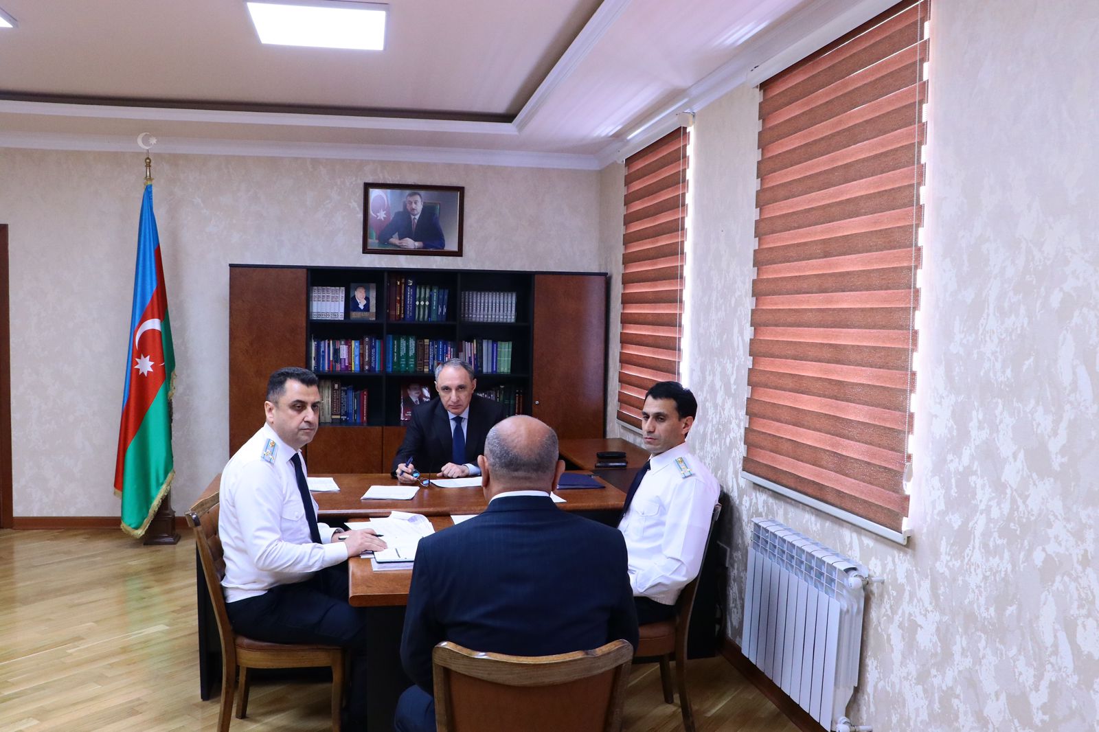 Baş prokuror paytaxtın Nizami rayonunda vətəndaşları qəbul edib (FOTO)