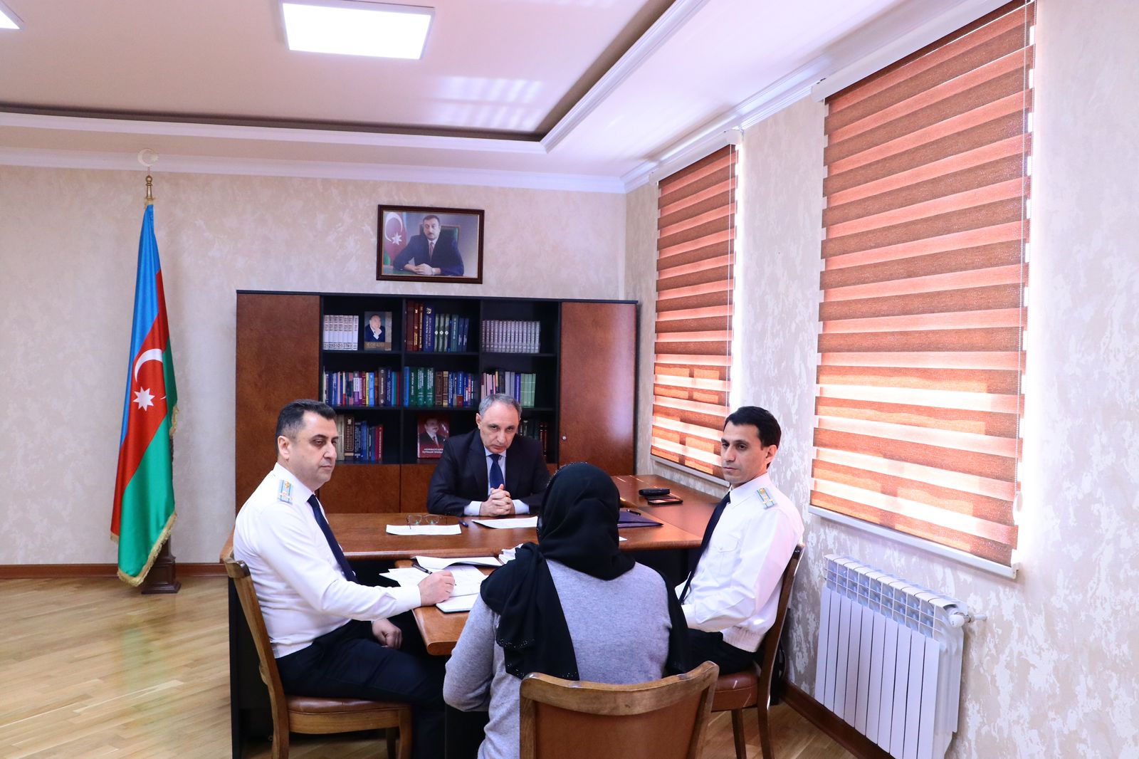 Baş prokuror paytaxtın Nizami rayonunda vətəndaşları qəbul edib (FOTO)