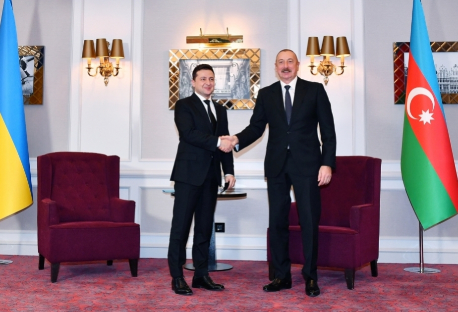 Ukrayna Prezidenti Volodimir Zelenski Prezident İlham Əliyevə zəng edib