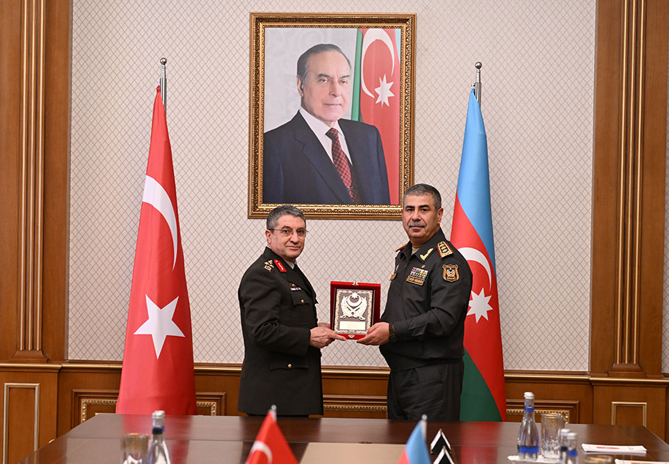Azərbaycan-Türkiyə arasında hərbi əməkdaşlığın inkişaf perspektivləri müzakirə edilib (FOTO)