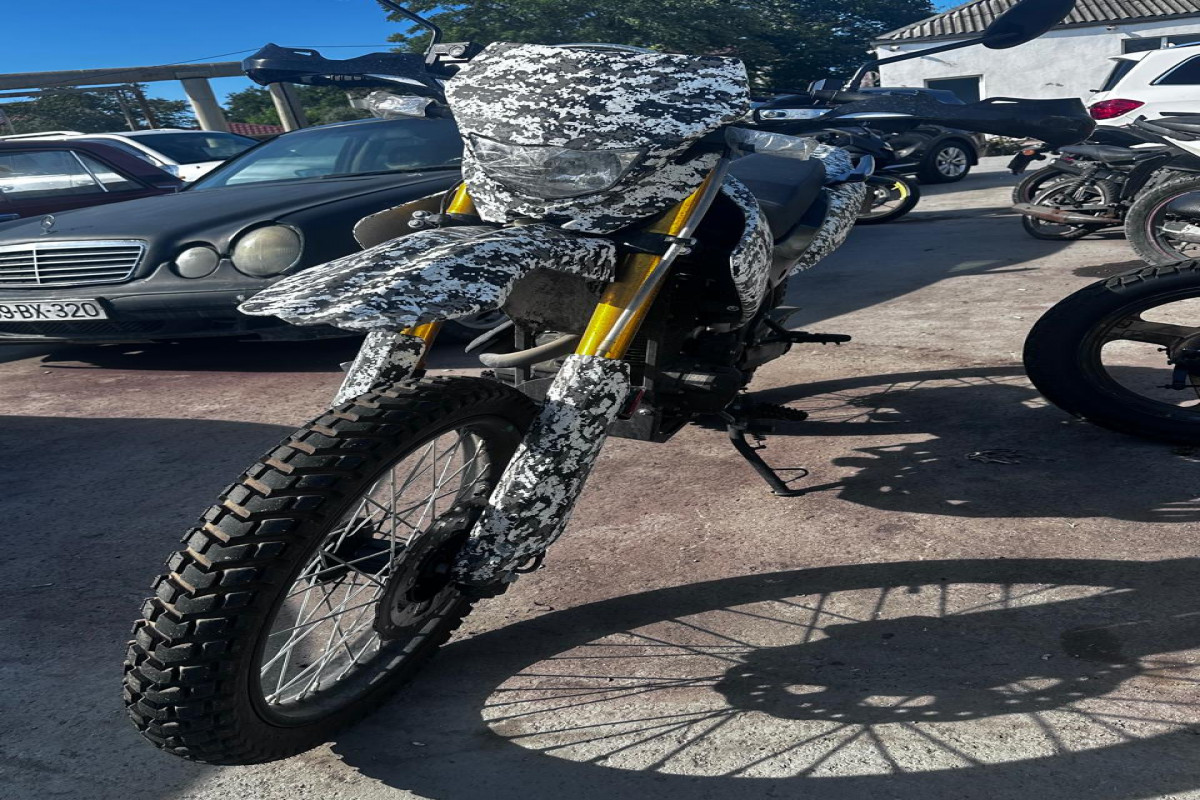 Motosikletlə avtoxuliqanlıq edən sürücü həbs edildi