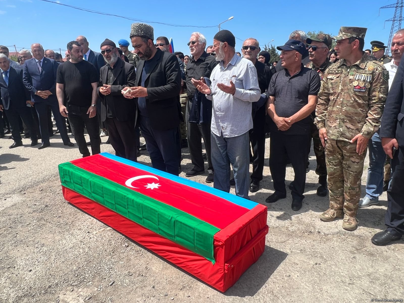 Suraxanıda Birinci Qarabağ müharibəsinin şəhidi Arif İmaməliyev dəfn olunub (FOTO/VİDEO) (YENİLƏNİB)