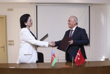 Türk Universitetlər Birliyinin təsisçilərindən olan AzMİU və Atatürk Universitetləri arasında əlaqələr genişlənir (FOTO)
