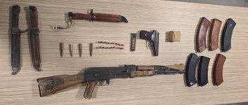 Xankəndidə silahlı şəxs saxlanılıb: gizlətdiyi silah-sursat tapılıb (FOTO/VİDEO)