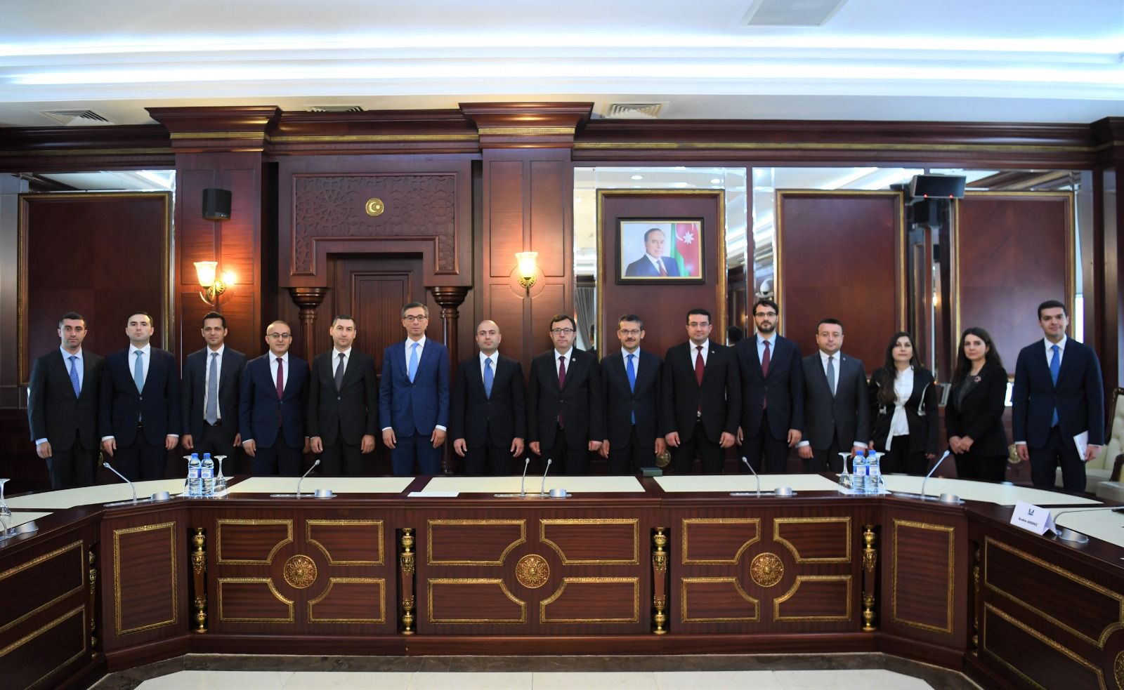 Milli Məclisdə Türkiyə Böyük Millət Məclisinin Baş katibinin müavini ilə görüş keçirilib (FOTO)