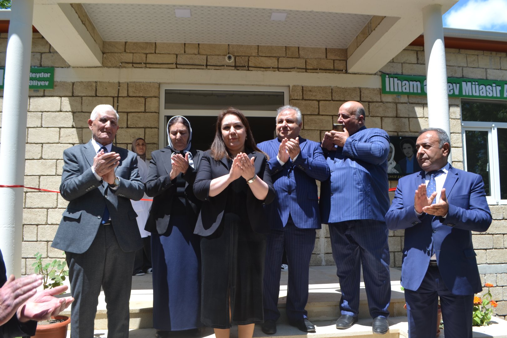 Qobustanın Ərəbşalbaş kəndində yeni kənd həkim məntəqəsinin açılışı olub (FOTO)