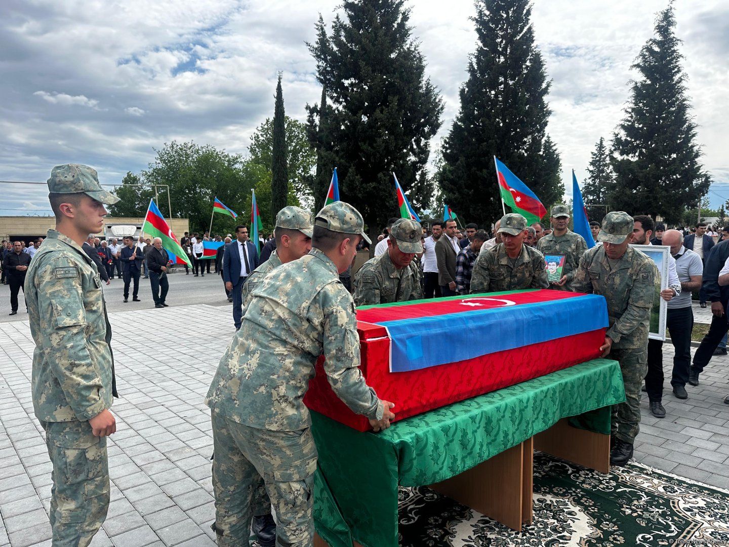 Tərtərdə Birinci Qarabağ müharibəsində itkin düşmüş şəhid Ədalət Əliyev dəfn olunub (FOTO)