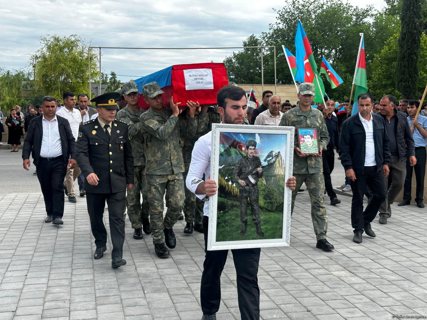 Tərtərdə Birinci Qarabağ müharibəsində itkin düşmüş şəhid Ədalət Əliyev dəfn olunub (FOTO)