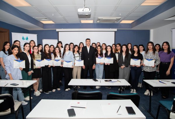 NEQSOL Holding “Parla” təqaüd proqramı üzrə növbəti təlim keçirib (FOTO)
