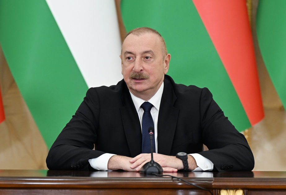 Prezident İlham Əliyev: İmzalanan sənədlər Azərbaycan-Tacikistan münasibətlərinin müqavilə-hüquq bazasını xeyli möhkəmləndirir