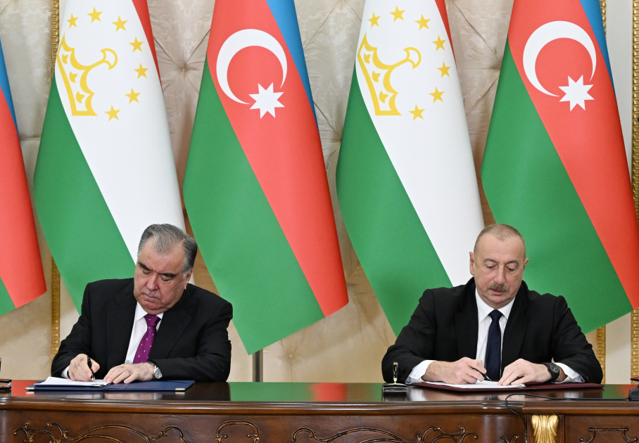 Azərbaycan-Tacikistan sənədləri imzalanıb (FOTO) (YENİLƏNİB)