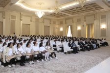 AzMİU Təbliğat-təşviqat qrupu Sumqayıt məktəbliləri ilə görüşüb (FOTO)