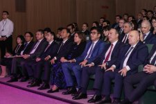 DOST İnklüziv İnkişaf və Yaradıcılıq Mərkəzində “Dünyanın qayğısına qal” adlı layihə həyata keçirilib (FOTO)