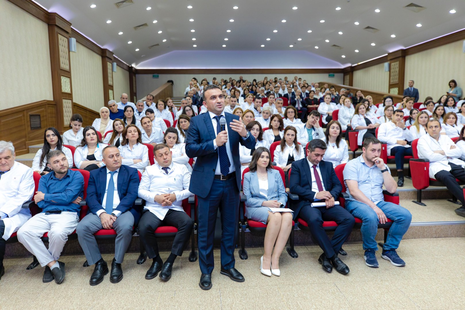 Səhiyyə naziri Naxçıvan Muxtar Respublikasında səfərdə olub (FOTO)