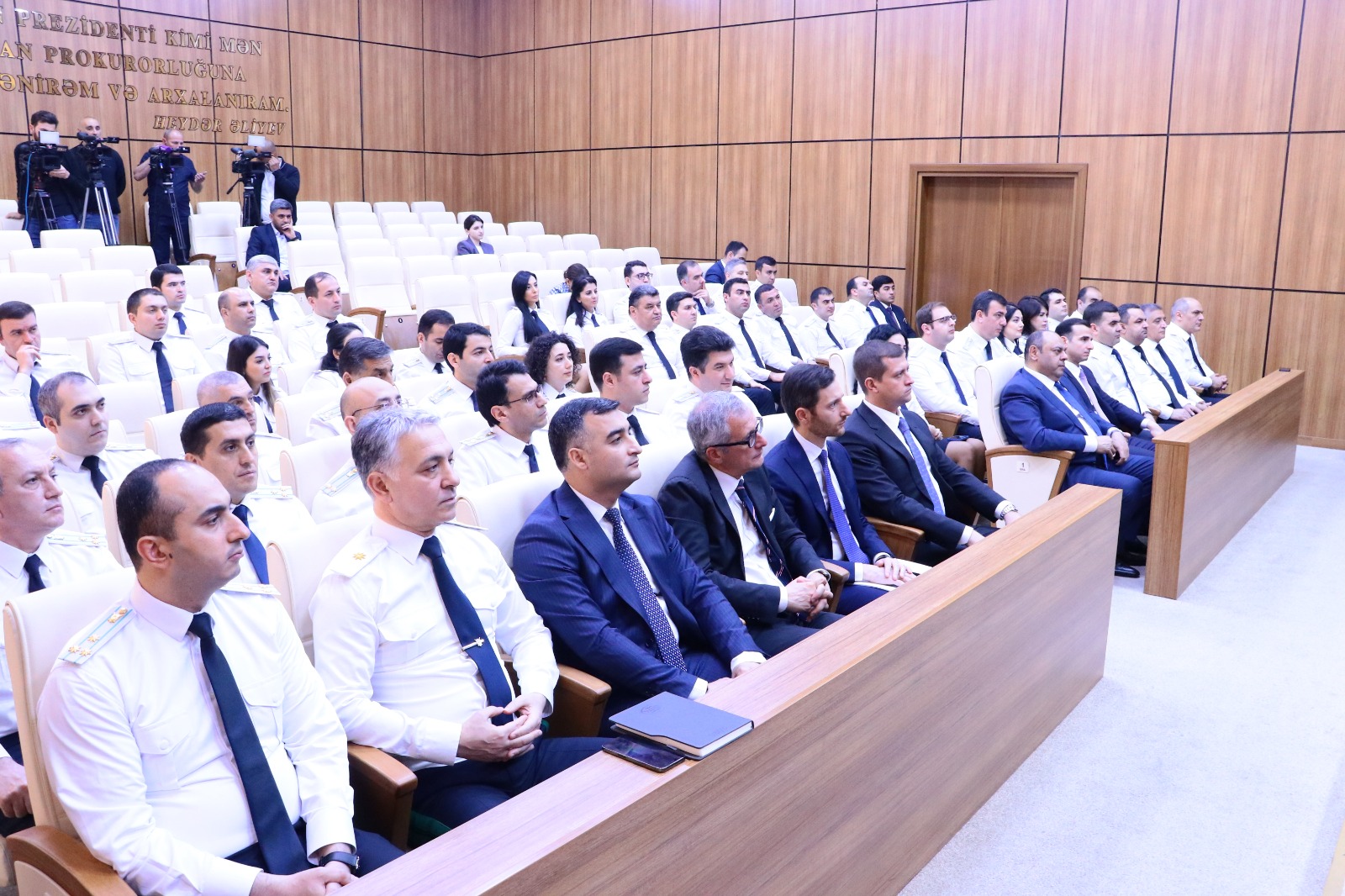 İtaliyanın Baş prokuroru ölkəmizə səfərə gəlib