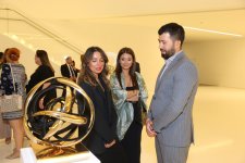 Heydər Əliyev Mərkəzində “Görünməyənin cizgiləri” sərgisi açılıb (FOTO/VİDEO)