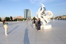 Heydər Əliyev Mərkəzində “Görünməyənin cizgiləri” sərgisi açılıb (FOTO/VİDEO)
