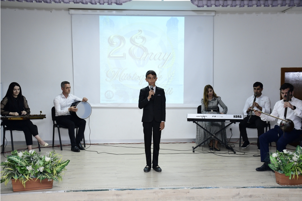 28 May Müstəqillik  Gününə həsr edilmiş “Müstəqilliyimiz əbədidir” adlı tədbir keçirilib (FOTO)