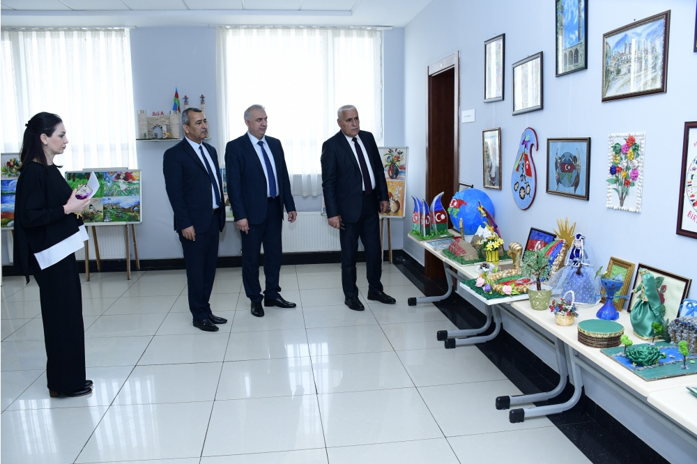 28 May Müstəqillik  Gününə həsr edilmiş “Müstəqilliyimiz əbədidir” adlı tədbir keçirilib (FOTO)