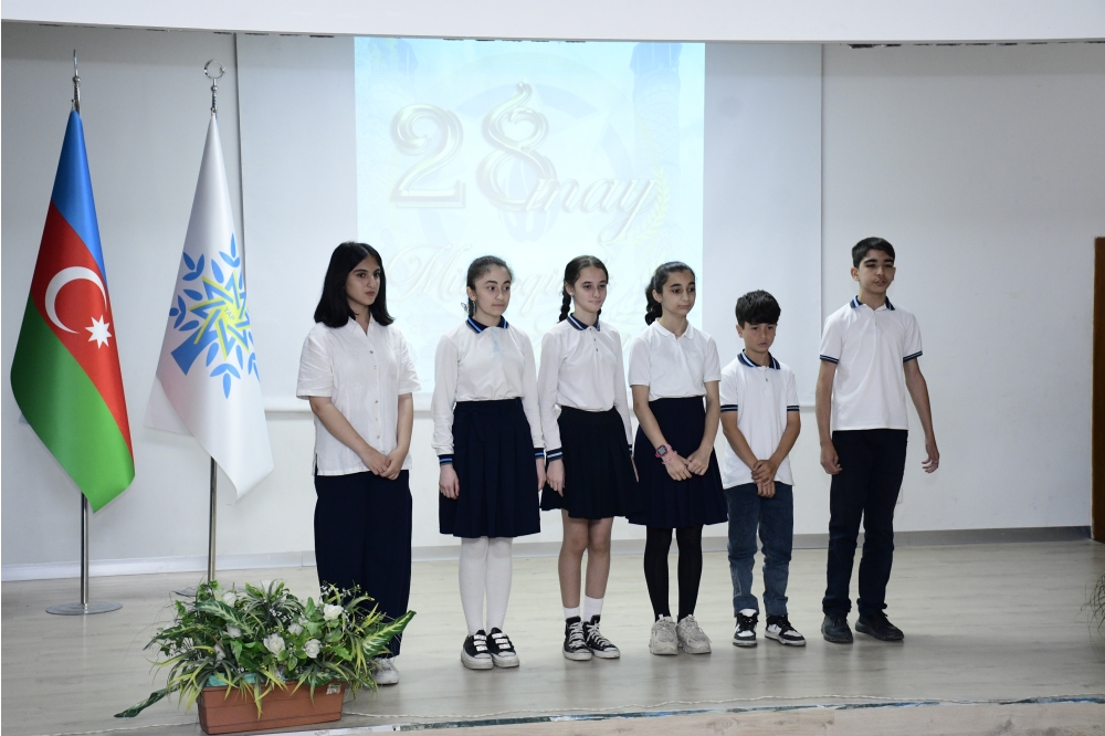 28 May Müstəqillik  Gününə həsr edilmiş “Müstəqilliyimiz əbədidir” adlı tədbir keçirilib (FOTO)