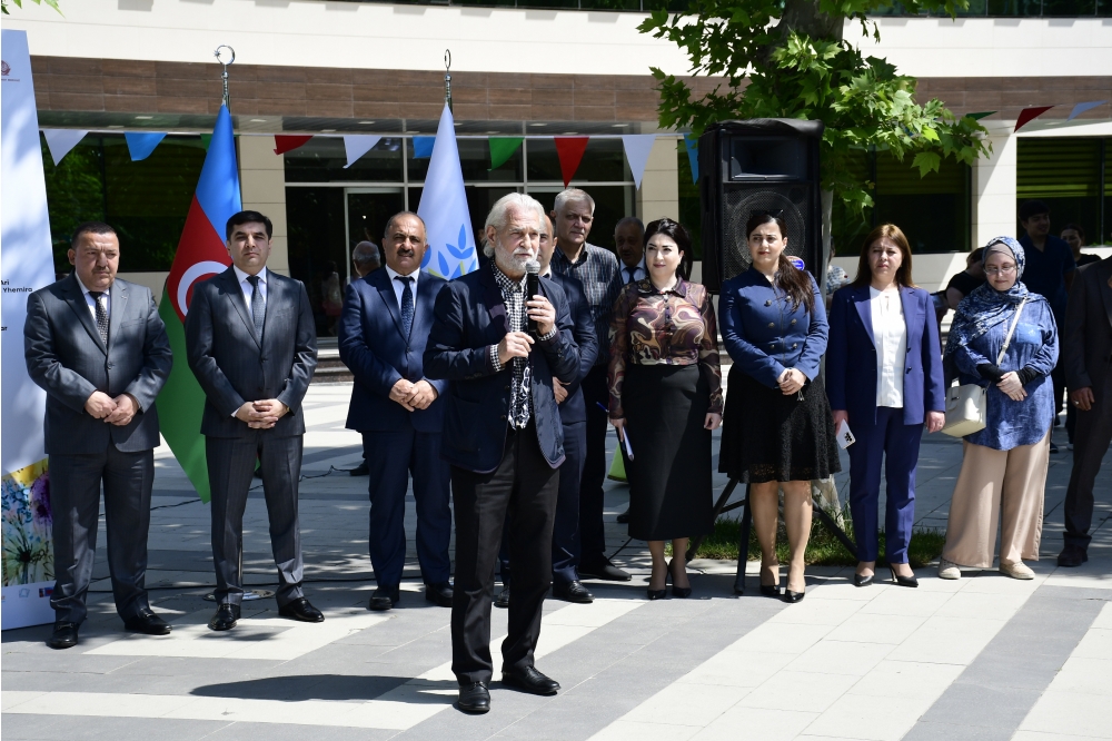 Xətai rayonunda “Azərbaycanım” mövzusunda VII Uşaq və Gənc Rəsm Festivalı keçirilib (FOTO)