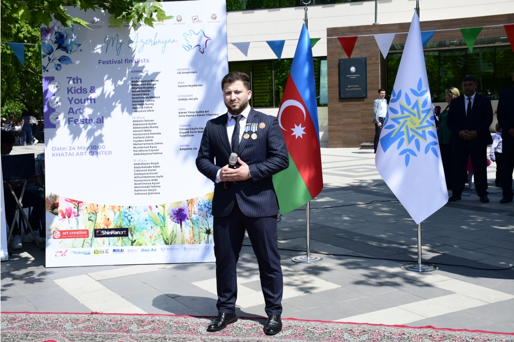 Xətai rayonunda “Azərbaycanım” mövzusunda VII Uşaq və Gənc Rəsm Festivalı keçirilib (FOTO)
