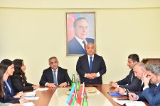 Xankəndiyə köçməyə hazırlaşan sakinlərin bir qrupunun işlə təmin olunması barədə müraciətlərinə baxılıb (FOTO)