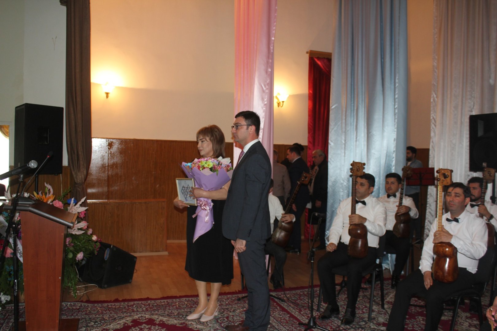 Göygöldə Aşıq Şəmşir adına Uşaq Musiqi məktəbinin 70 illik yubileyi qeyd olunub (FOTO)