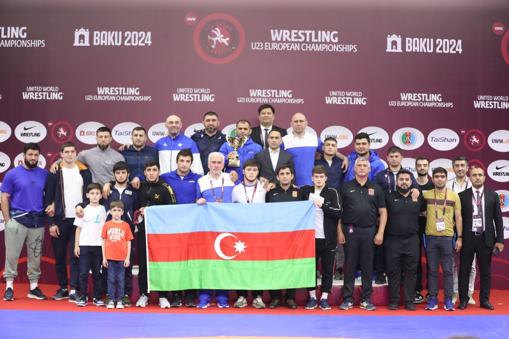 Sərbəst güləş yığmamız Avropa çempionu olub