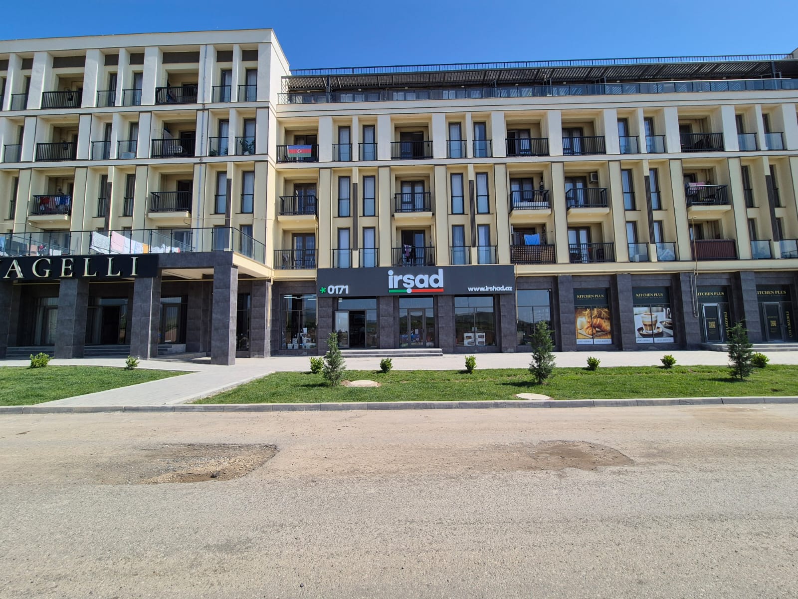 Füzuli şəhərində ilk elektronika və məişət texnikası mağazası fəaliyyətə başladı (FOTO)