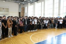 1000-dən çox məktəbli və kollec tələbəsi AzMİU-da (FOTO)