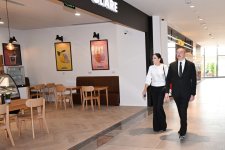 Prezident İlham Əliyev və Birinci xanım Mehriban Əliyeva Bakıda “Crescent Bay” layihəsinin təqdimatı və “Crescent Mall” ticarət mərkəzinin açılışında iştirak ediblər (YENİLƏNİB) (FOTO/VİDEO)