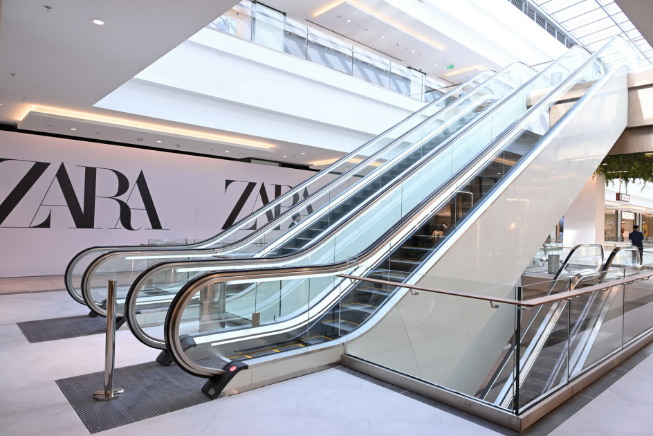 Prezident İlham Əliyev və Birinci xanım Mehriban Əliyeva Bakıda “Crescent Bay” layihəsinin təqdimatı və “Crescent Mall” ticarət mərkəzinin açılışında iştirak ediblər (YENİLƏNİB) (FOTO/VİDEO)