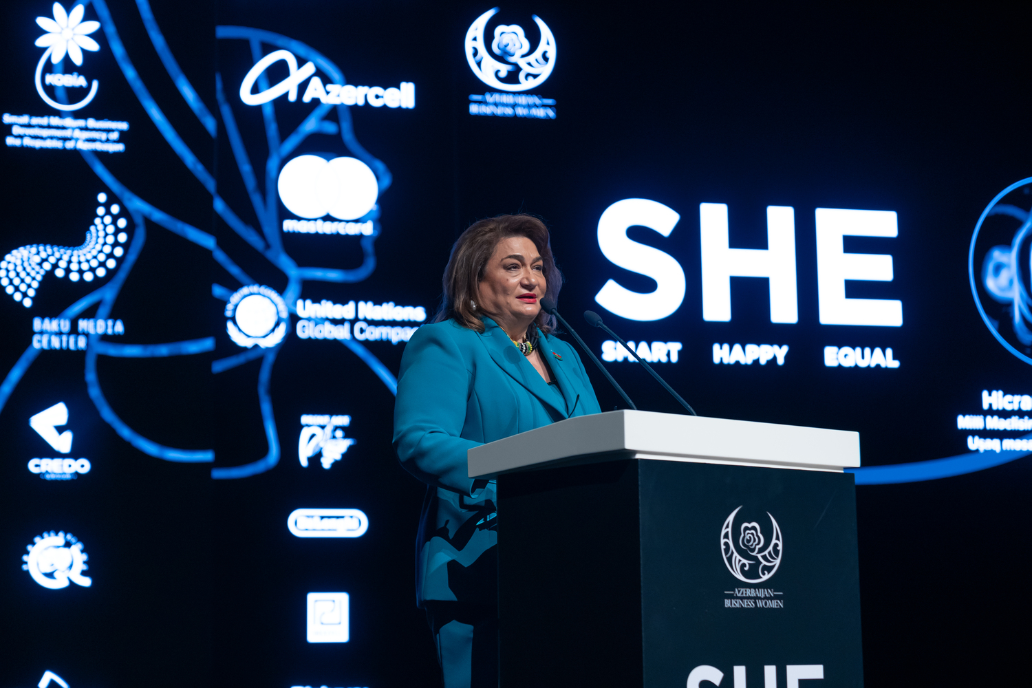 Yelo Bankın dəstəyi ilə qadın liderliyinə həsr olunmuş SHE Congress keçirilib (FOTO)